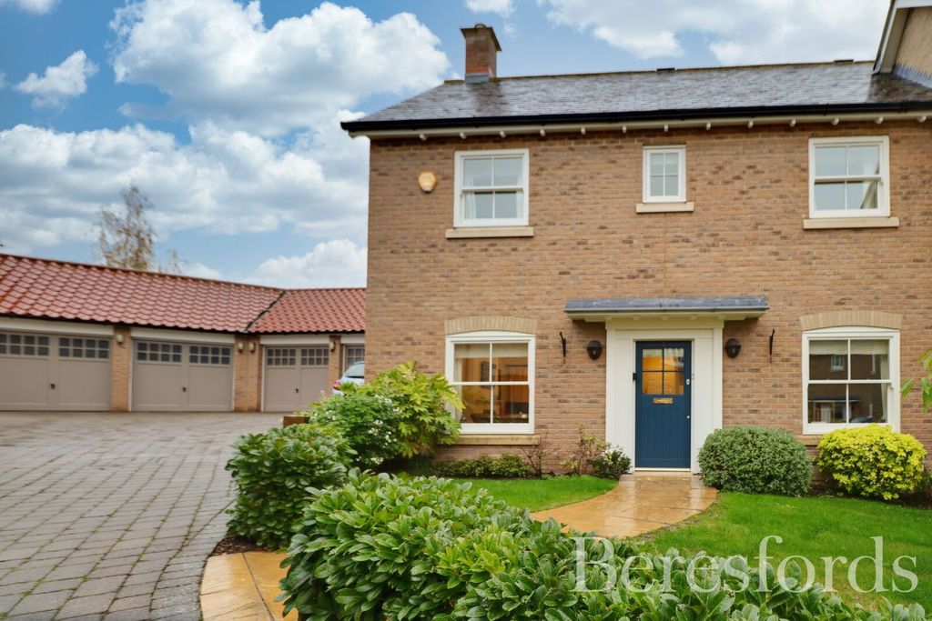 Property photo 1 of 27 Front