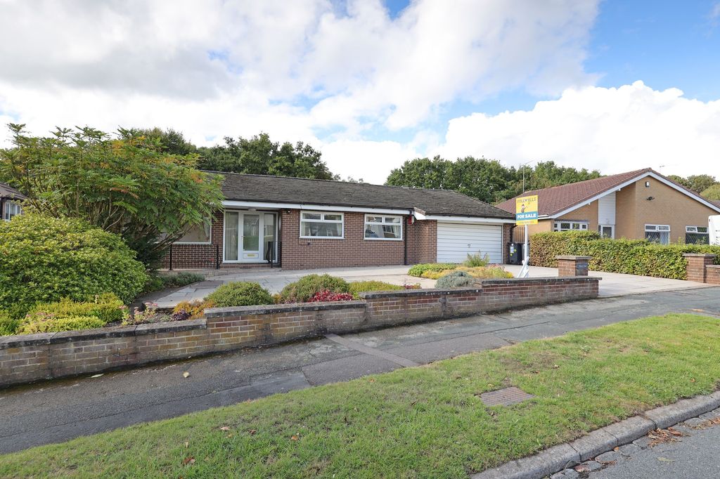 Property photo 2 of 46
