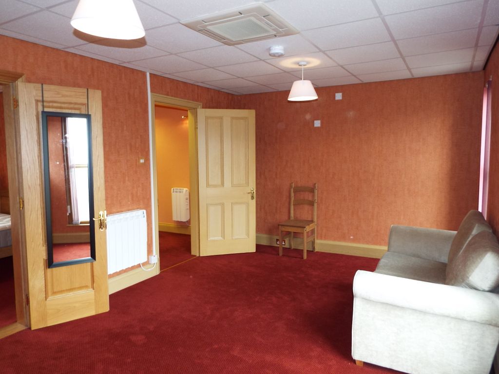 Property photo 1 of 4