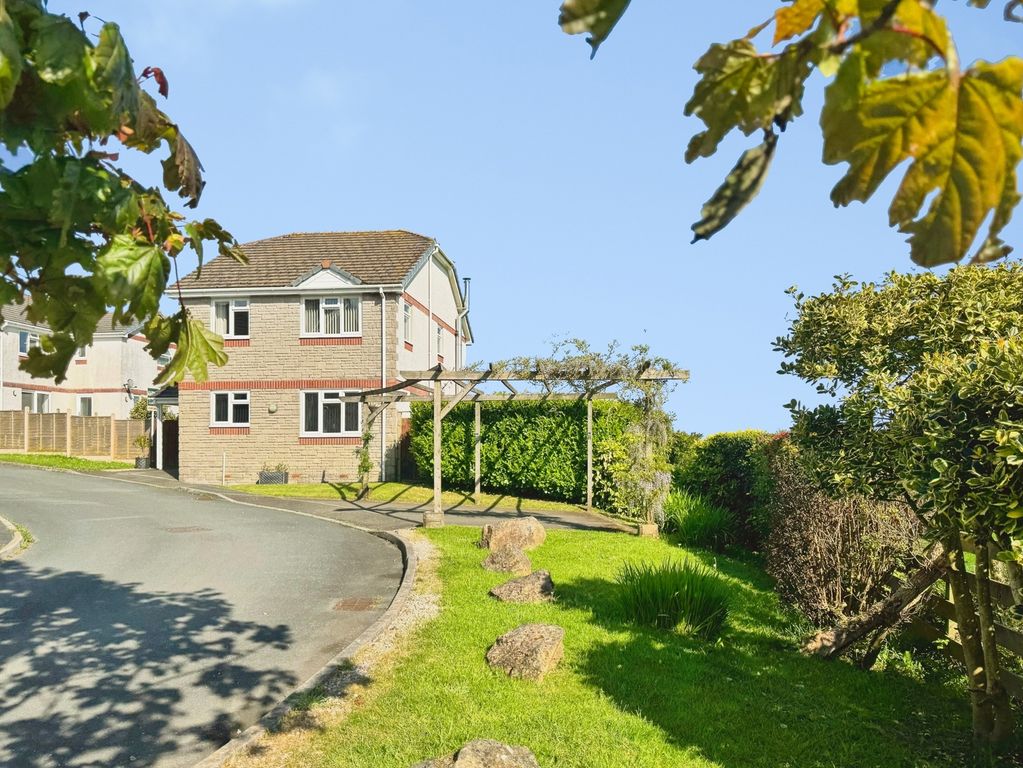 Property photo 1 of 36 Pbox-Img.Jpg