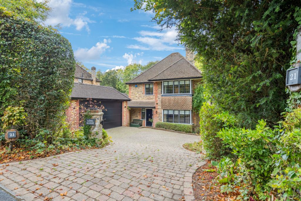 Property photo 1 of 15