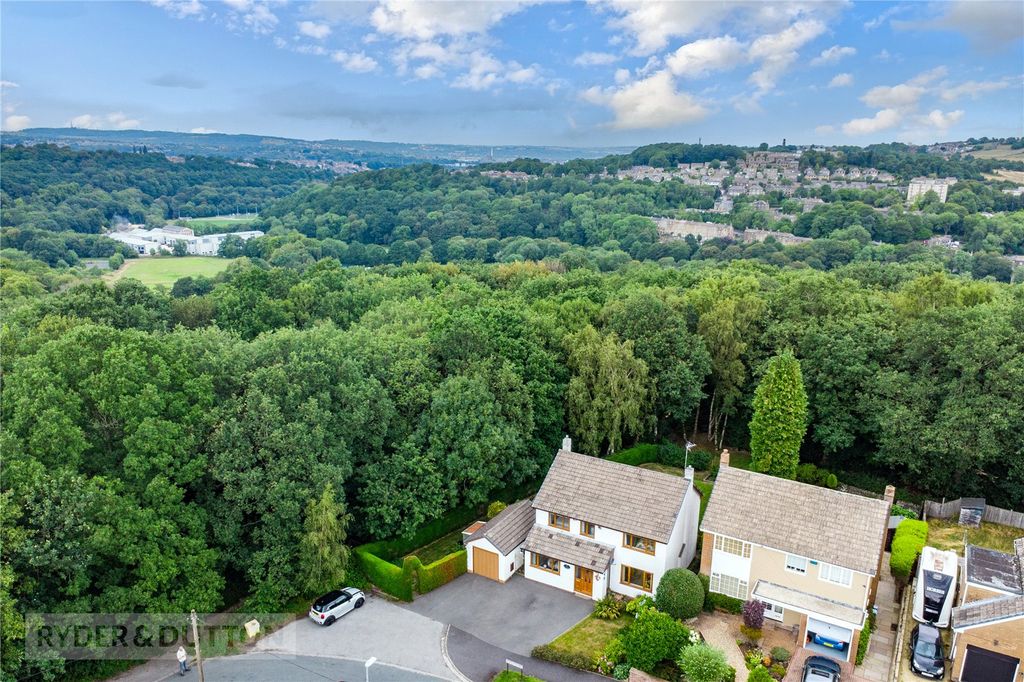 Property photo 3 of 26 Drone