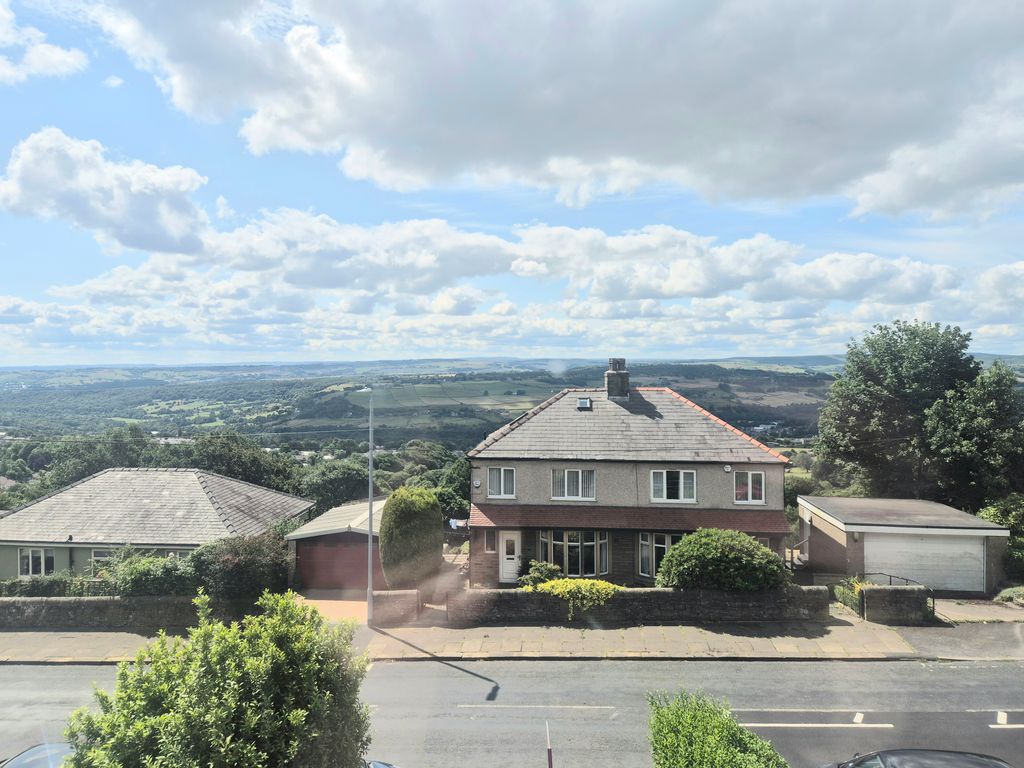 Property photo 2 of 12 Image