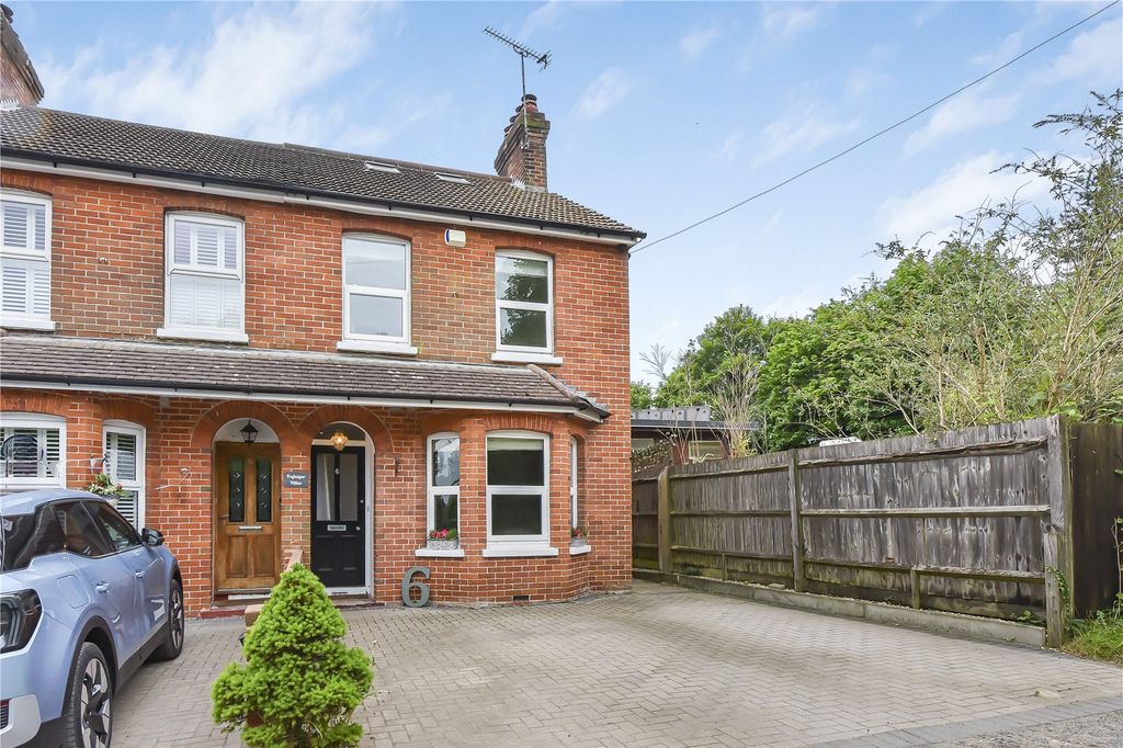 Property photo 1 of 14 Picture No. 05