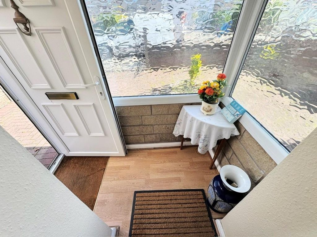 Property photo 2 of 14 Porch