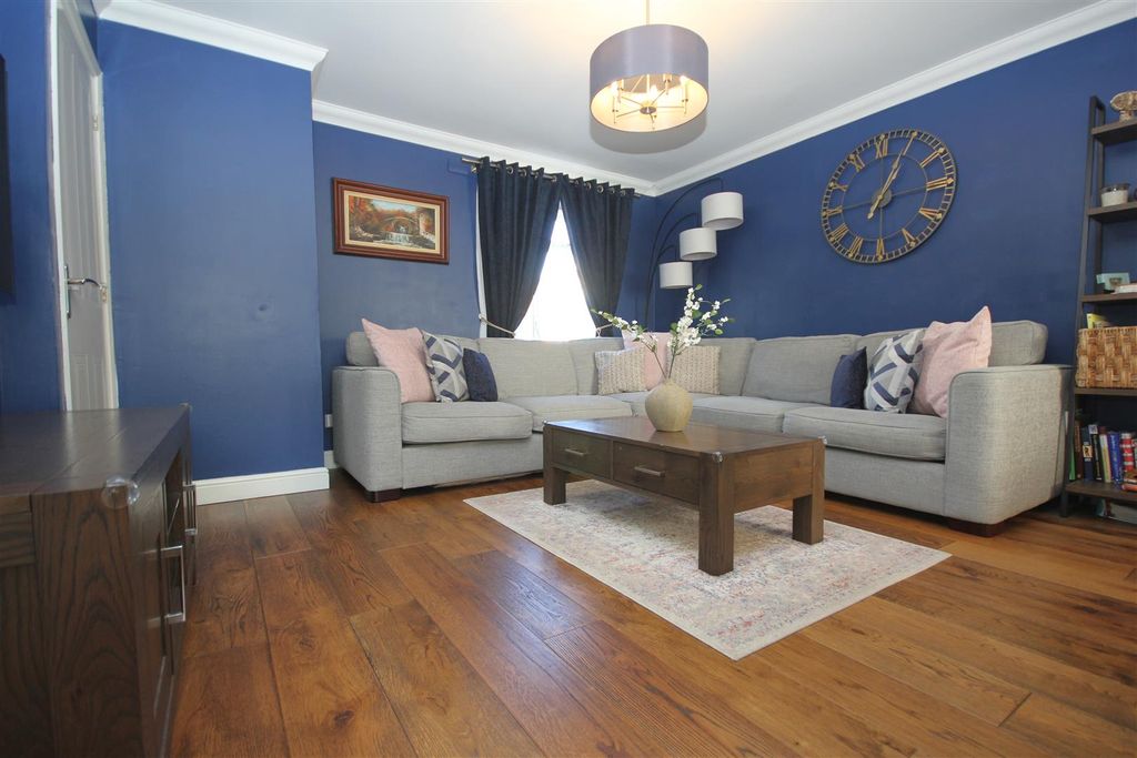 Property photo 3 of 18 Img_2518.Jpg