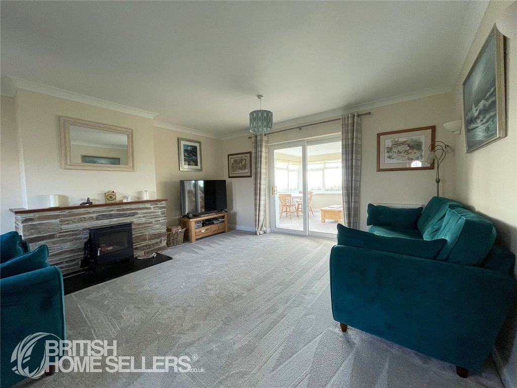 Property photo 3 of 29 Picture No. 16