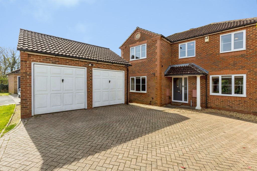 Property photo 2 of 20