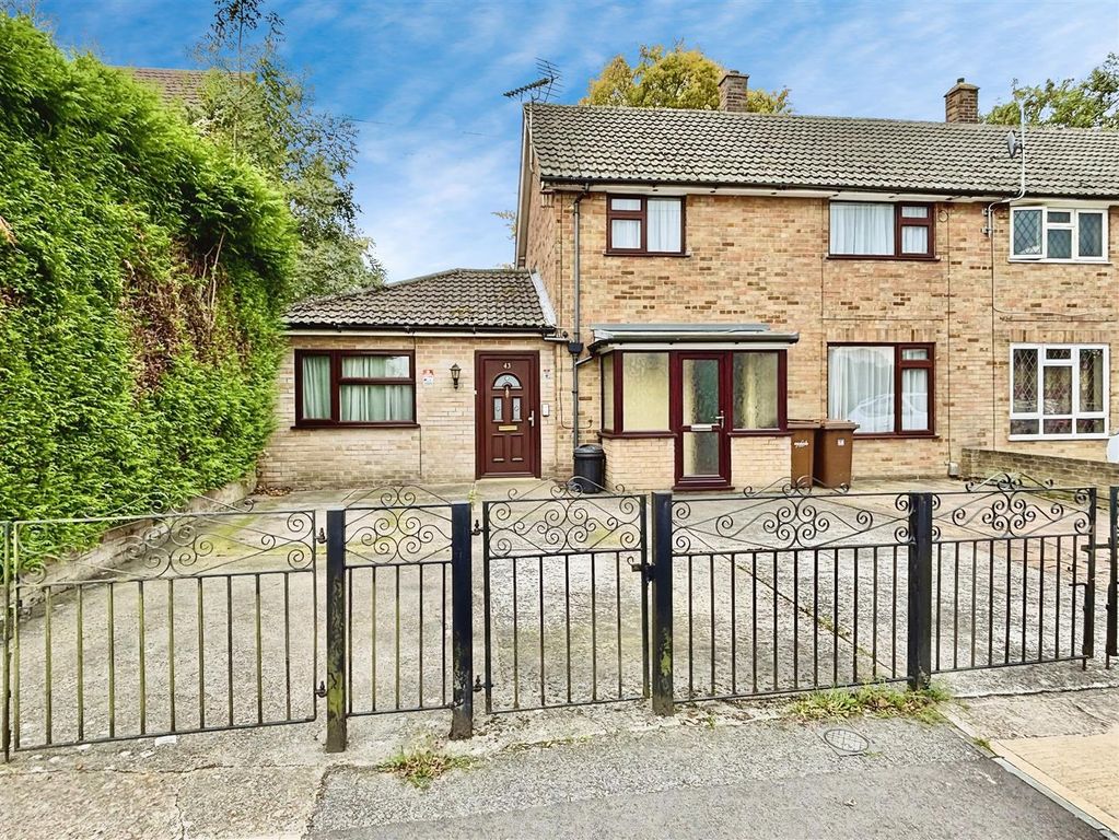 Property photo 1 of 18 F65c6604-1.Jpg