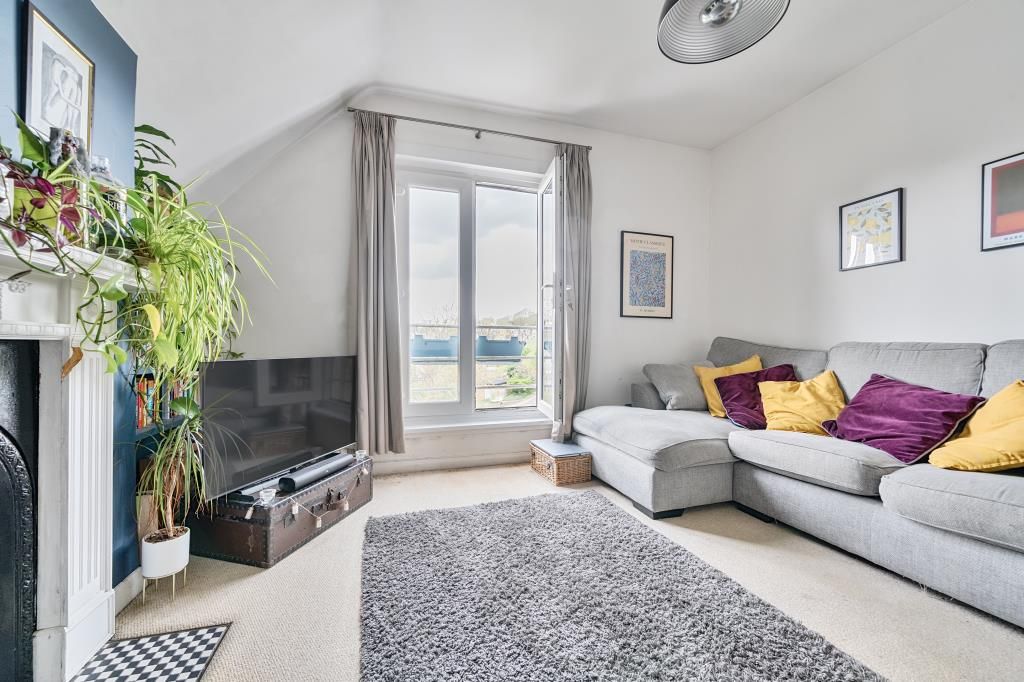 Property photo 2 of 17 Reception