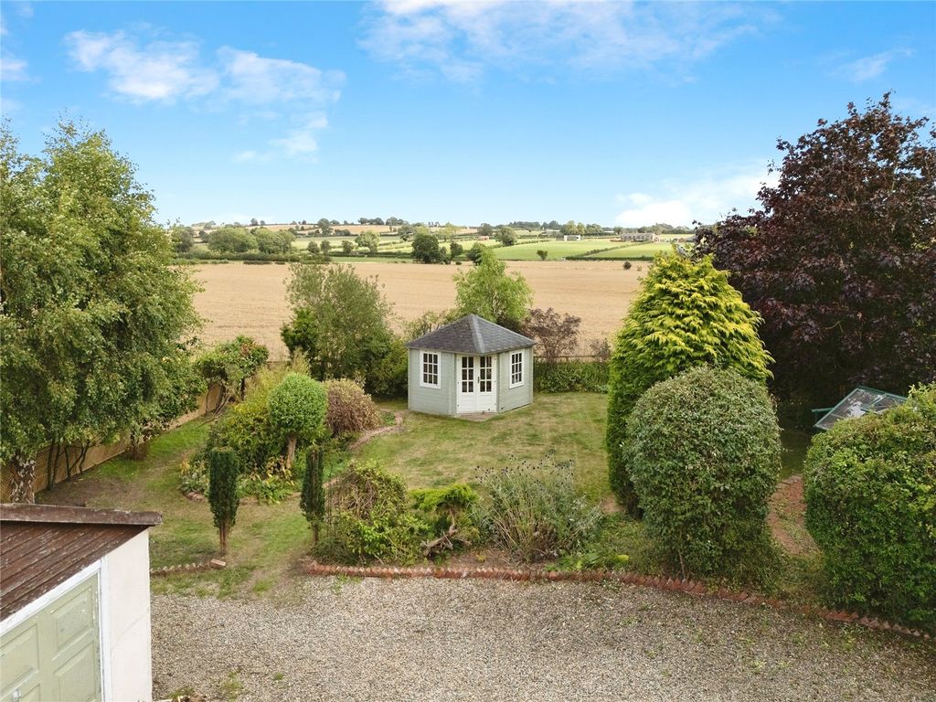Property photo 3 of 21 Picture No. 04