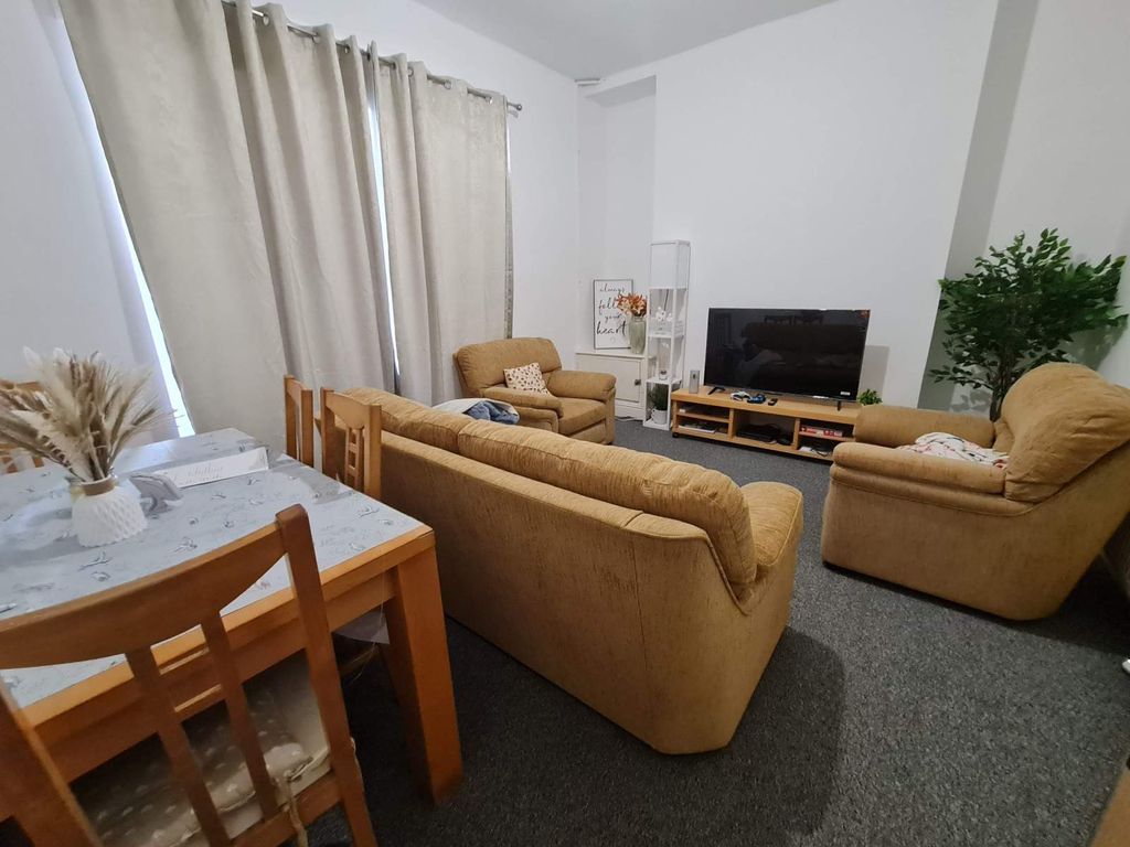 Property photo 2 of 12 Not Specified