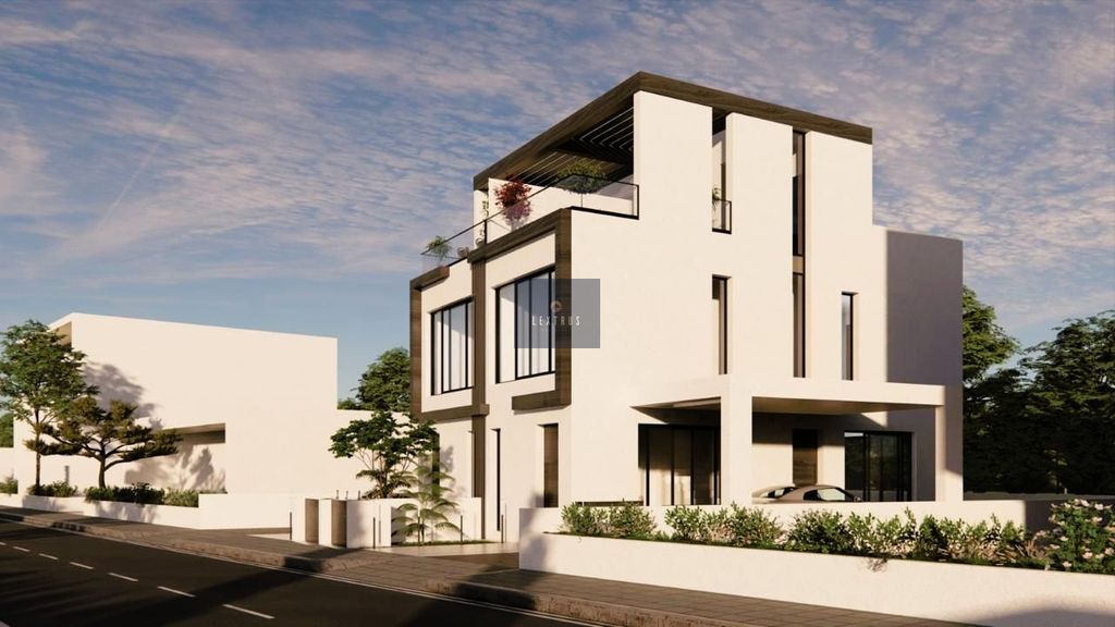 Property photo 3 of 5