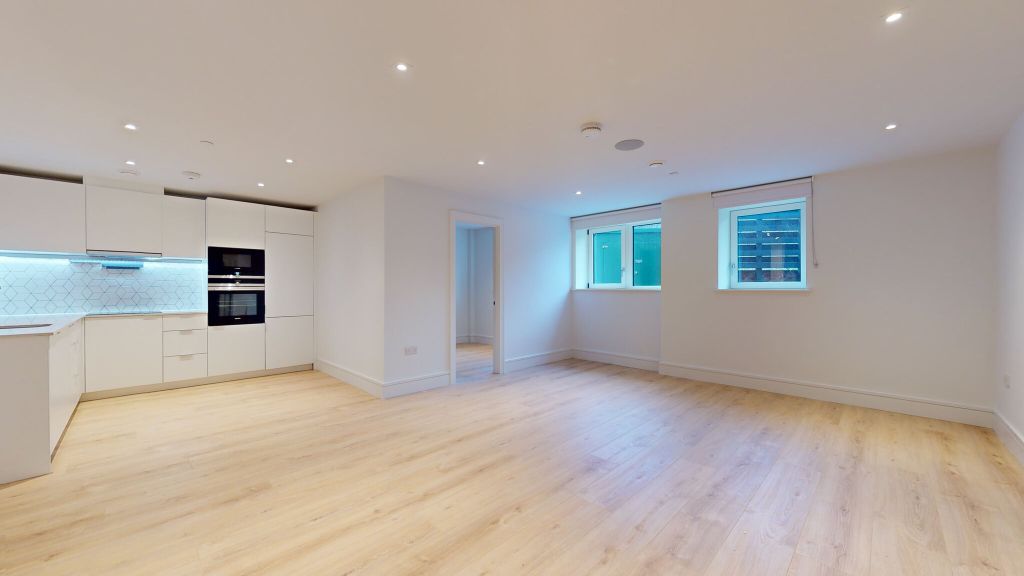 Property photo 1 of 22 Living Room