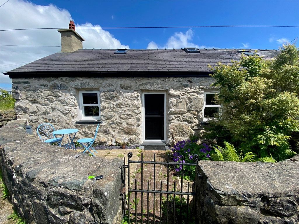 Property photo 2 of 13 Picture No. 43