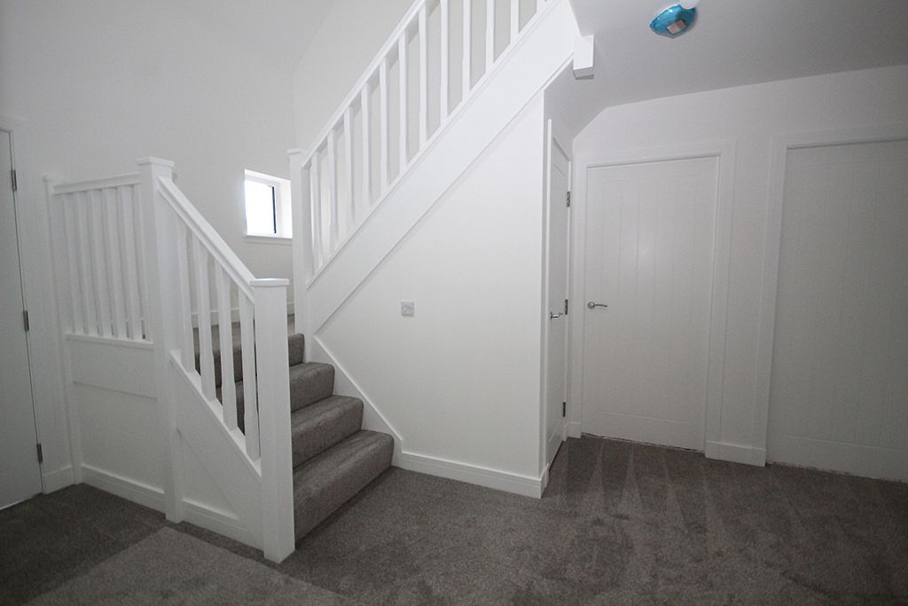 Property photo 3 of 30