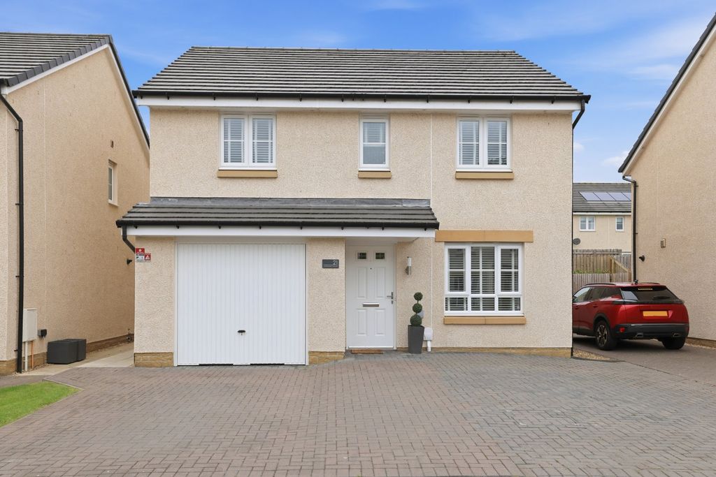 Property photo 1 of 35 Picture No. 16
