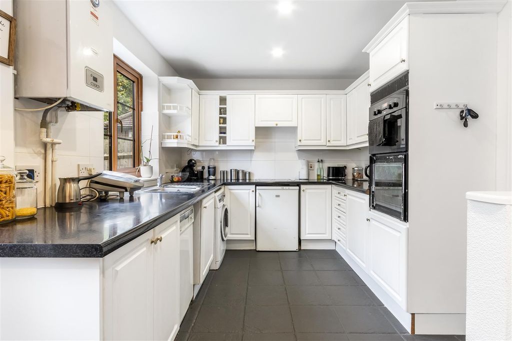 Property photo 3 of 18 Img_6902.Jpg