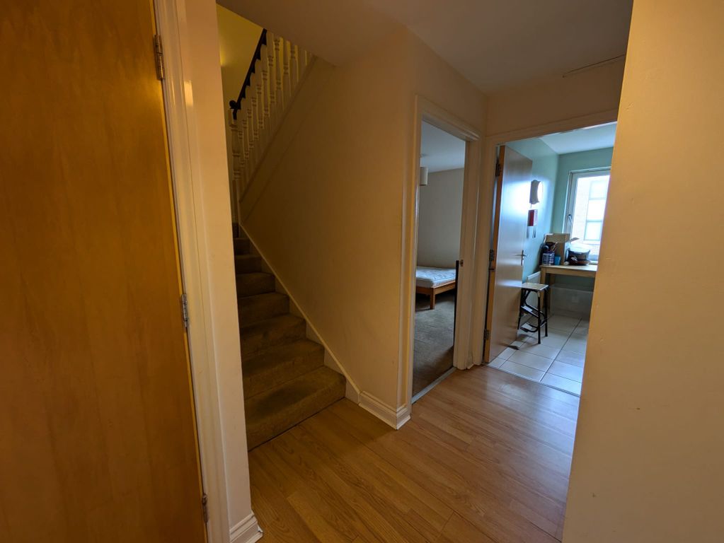 Property photo 3 of 12 Hallway