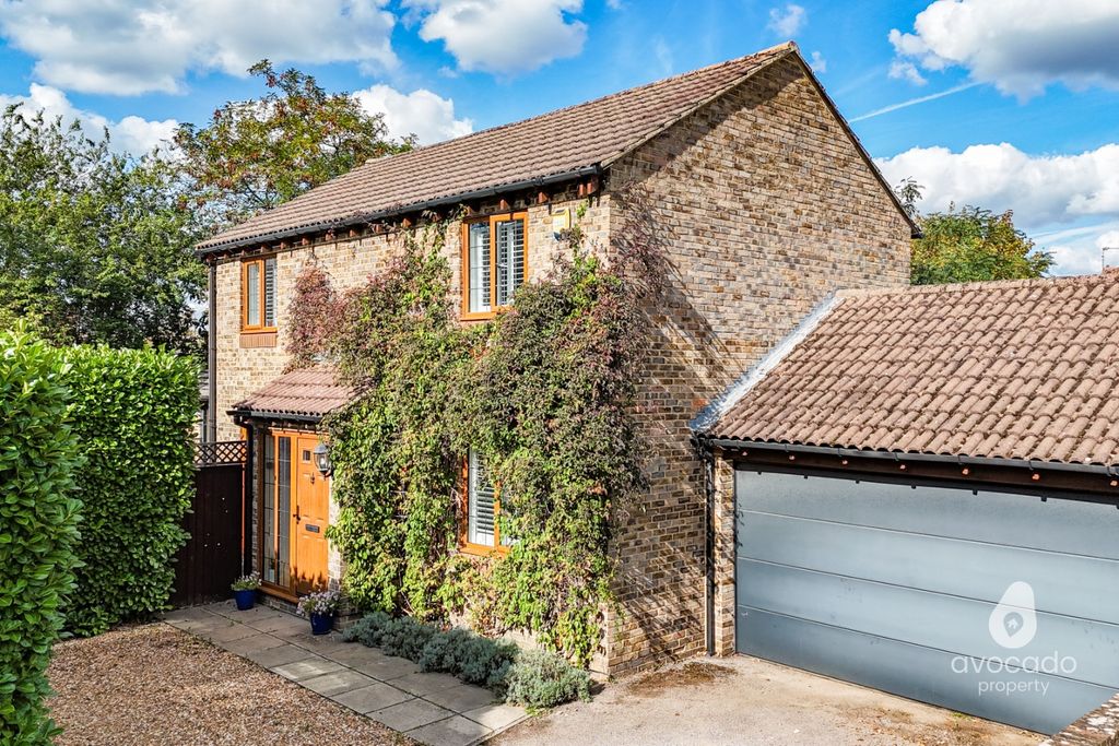 Property photo 1 of 27 4541501