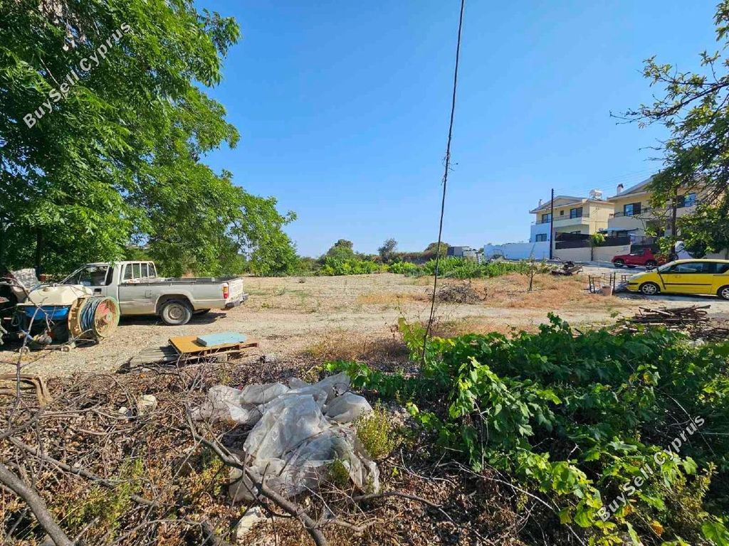 Property photo 2 of 6