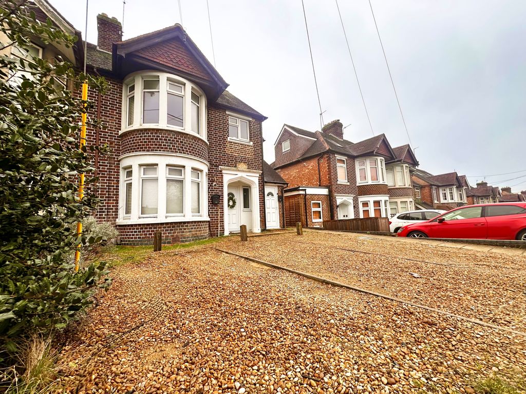 Property photo 1 of 12 Image