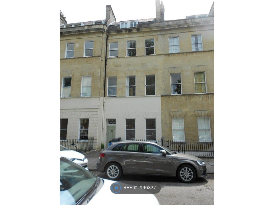 Property photo 1 of 4