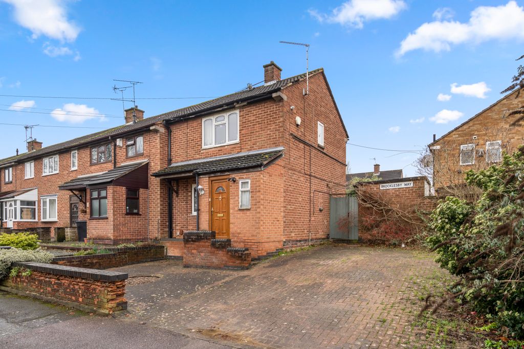 Property photo 1 of 22