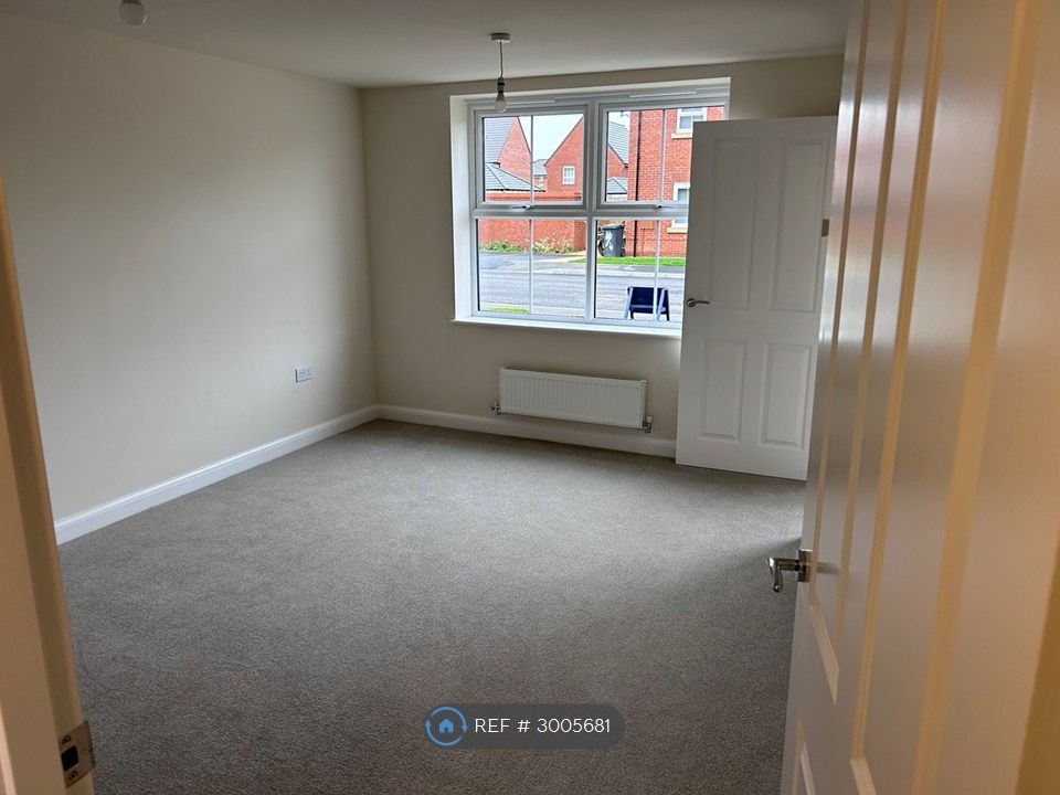 Property photo 3 of 24