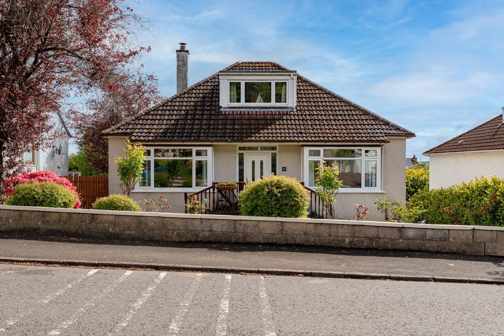 Property photo 1 of 36