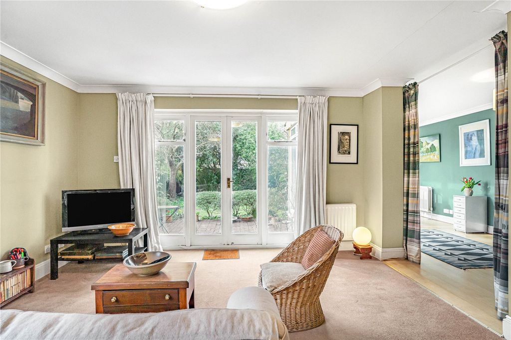 Property photo 3 of 19 Reception Room