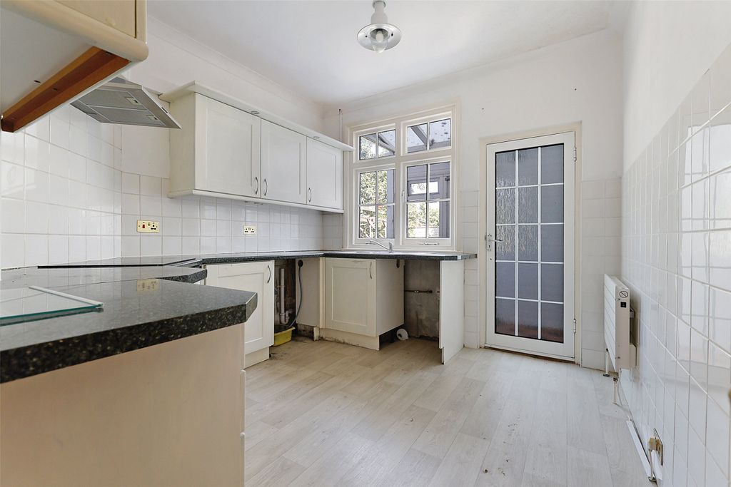 Property photo 3 of 10 Picture No. 03