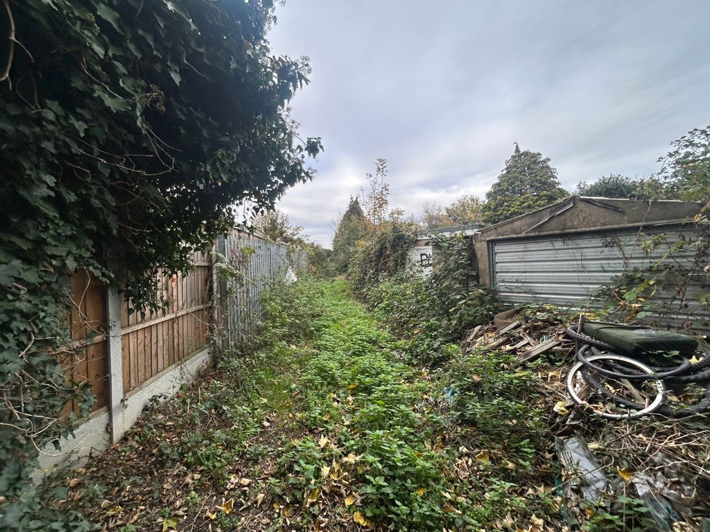 Additional image 7 of Land for saleLand At Beaumont Drive, Gravesend DA11