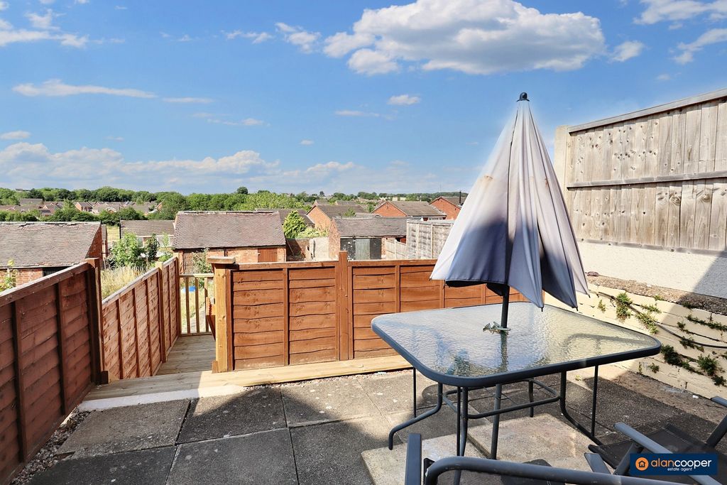 Property photo 2 of 24 4361122