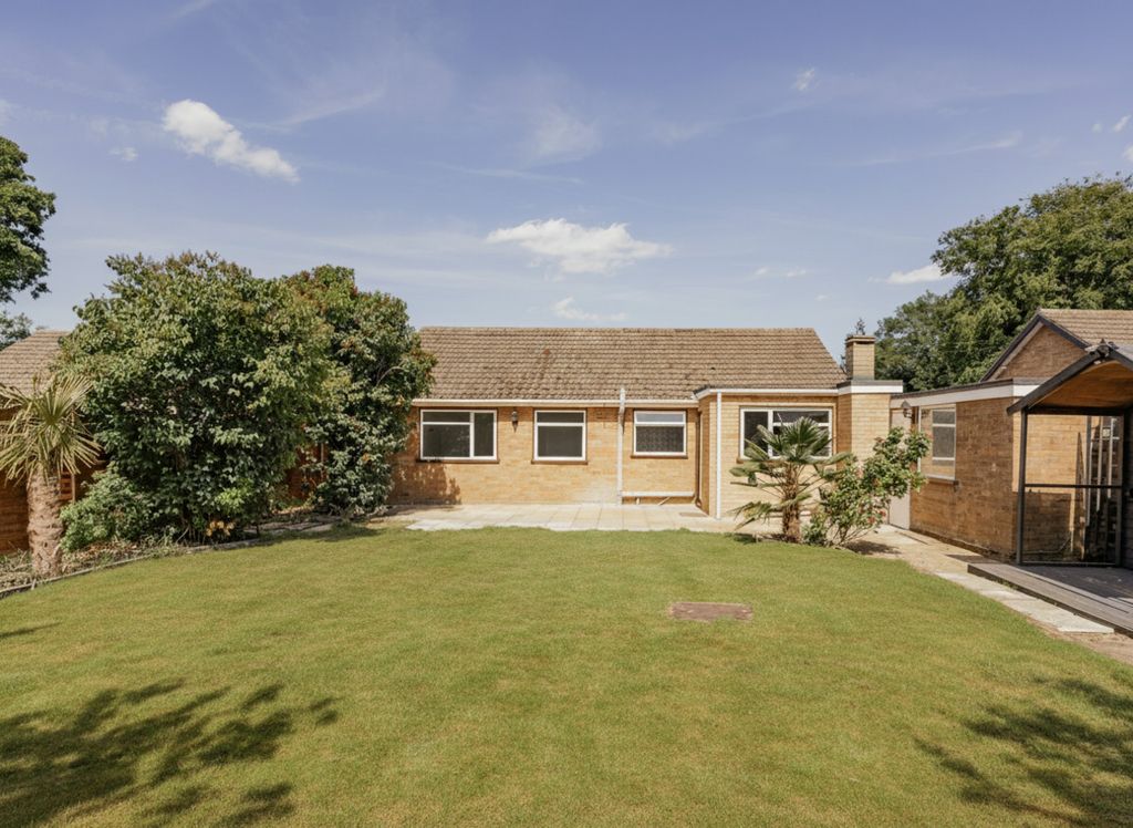 Property photo 1 of 20