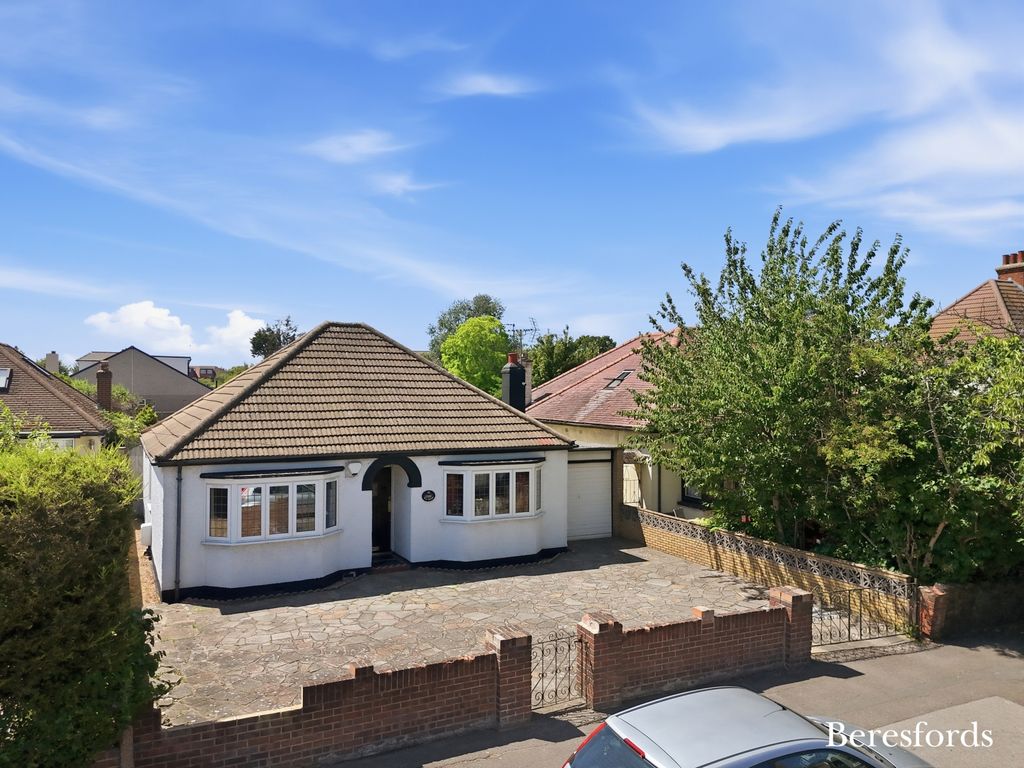 Property photo 1 of 15 Picture No. 05