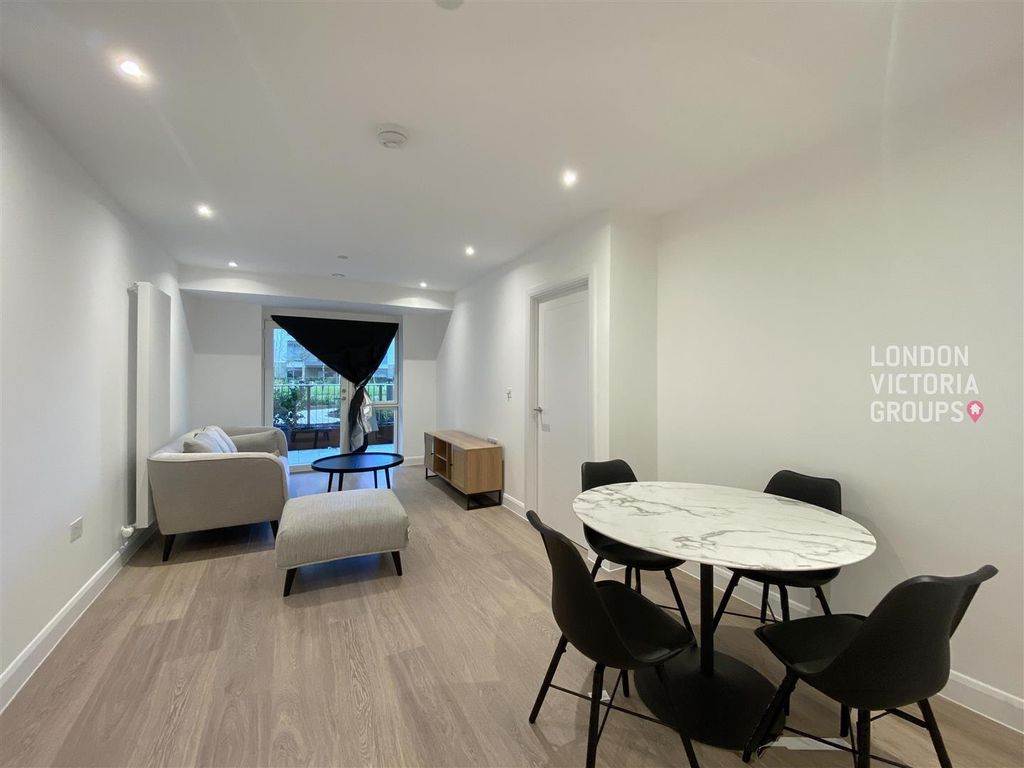 Property photo 3 of 19 1-3121.Jpg