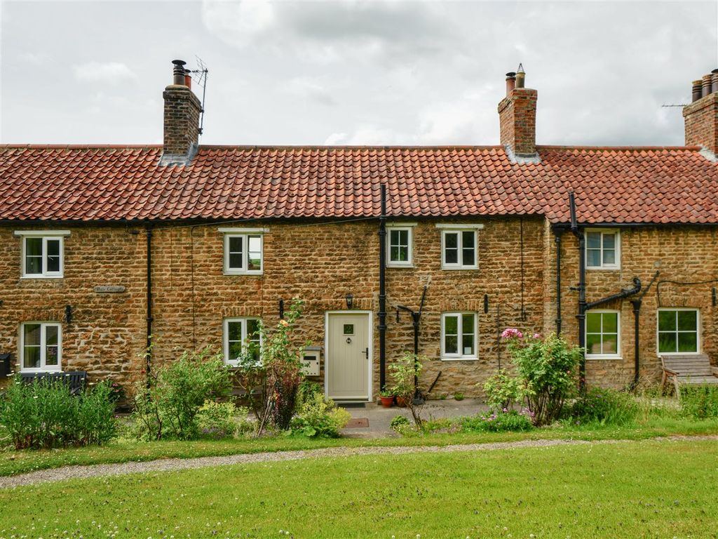 Property photo 1 of 28 External