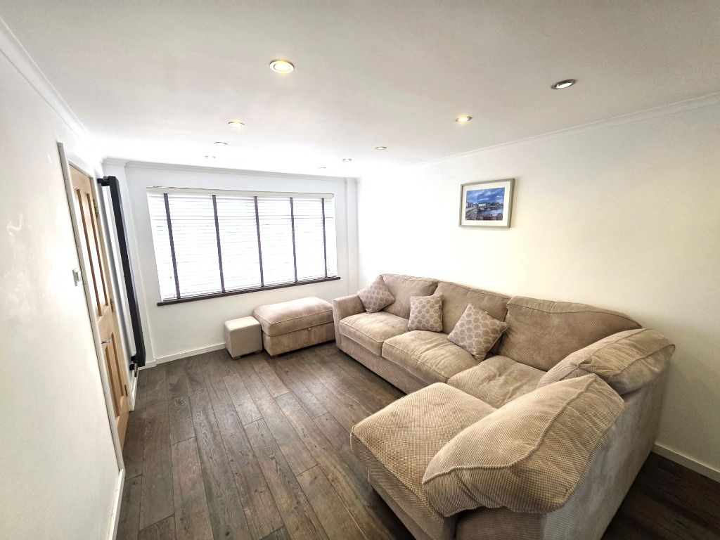 Property photo 2 of 14 Photo 2