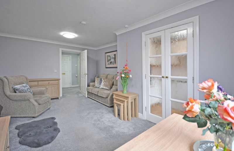 Property photo 2 of 11 Photo 3