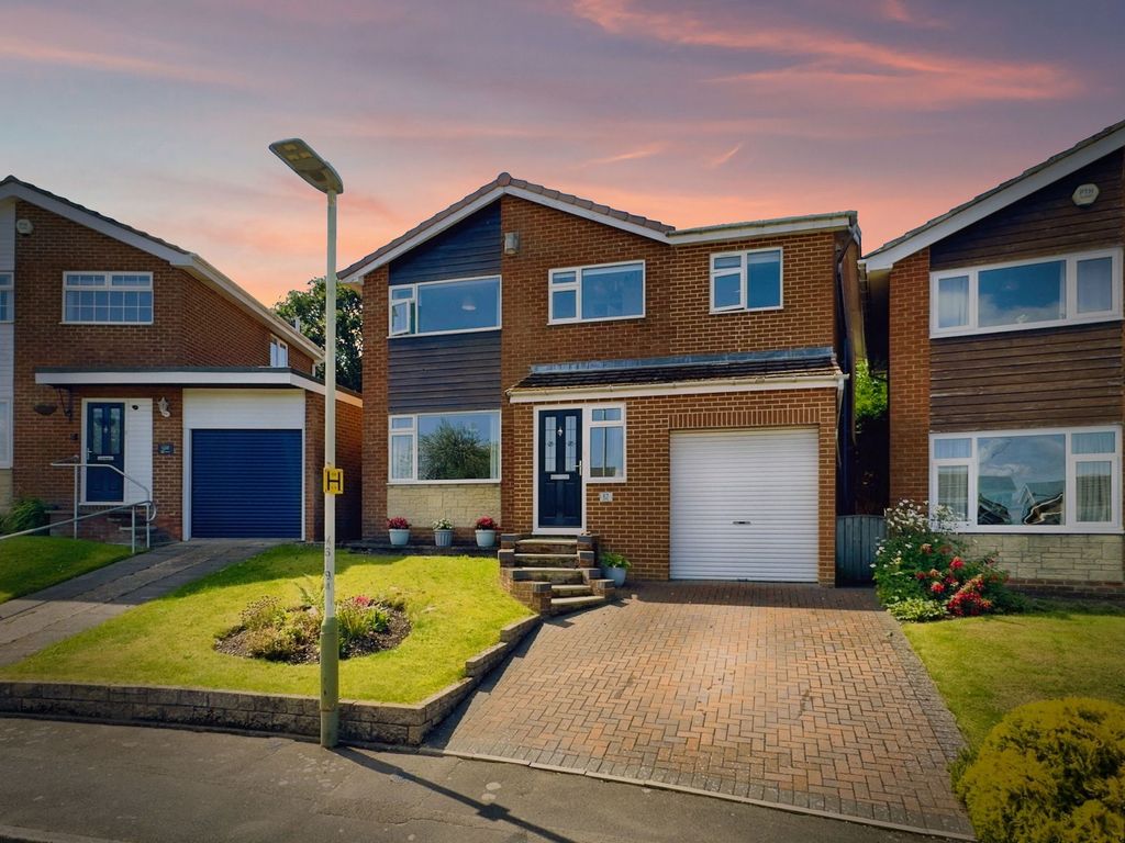 Property photo 1 of 41