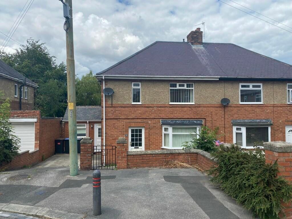 Property photo 2 of 8