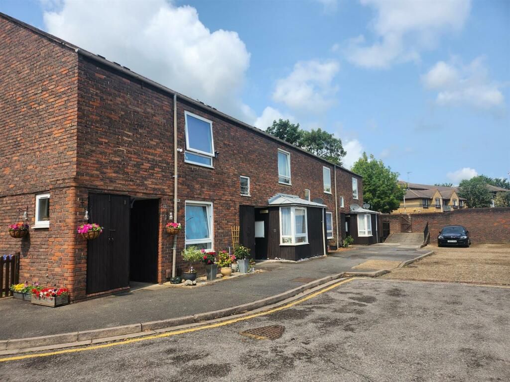Property photo 3 of 3 Aa4137B8Afc3F27391ba6488Ab69c49E