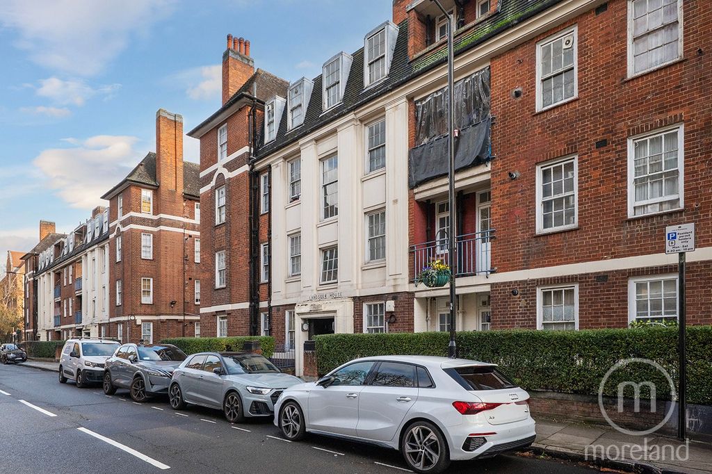 Property photo 3 of 16 4049463