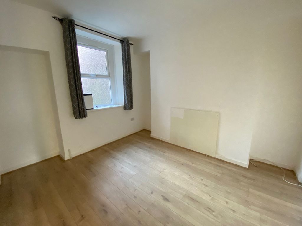 Property photo 2 of 11 Not Specified