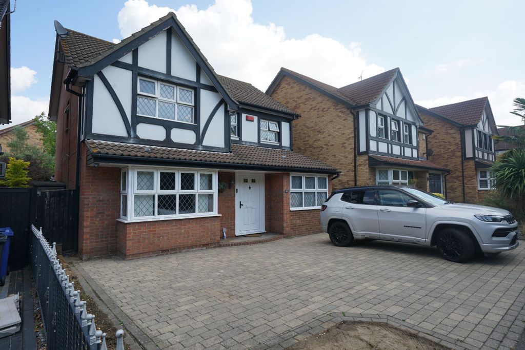Property photo 1 of 34