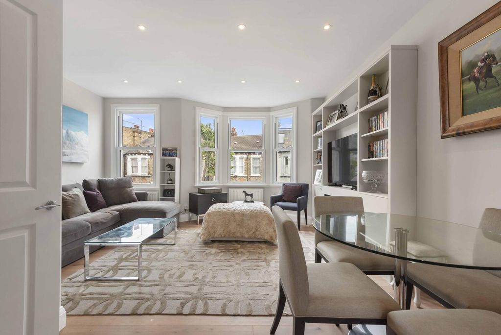 Property photo 2 of 13 Living Room