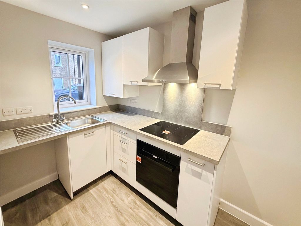 Property photo 2 of 15 Kitchen