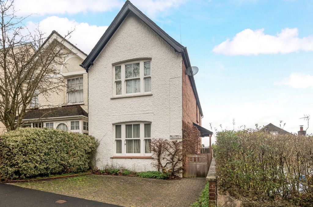 Property photo 1 of 18 1399938-2-696F586...