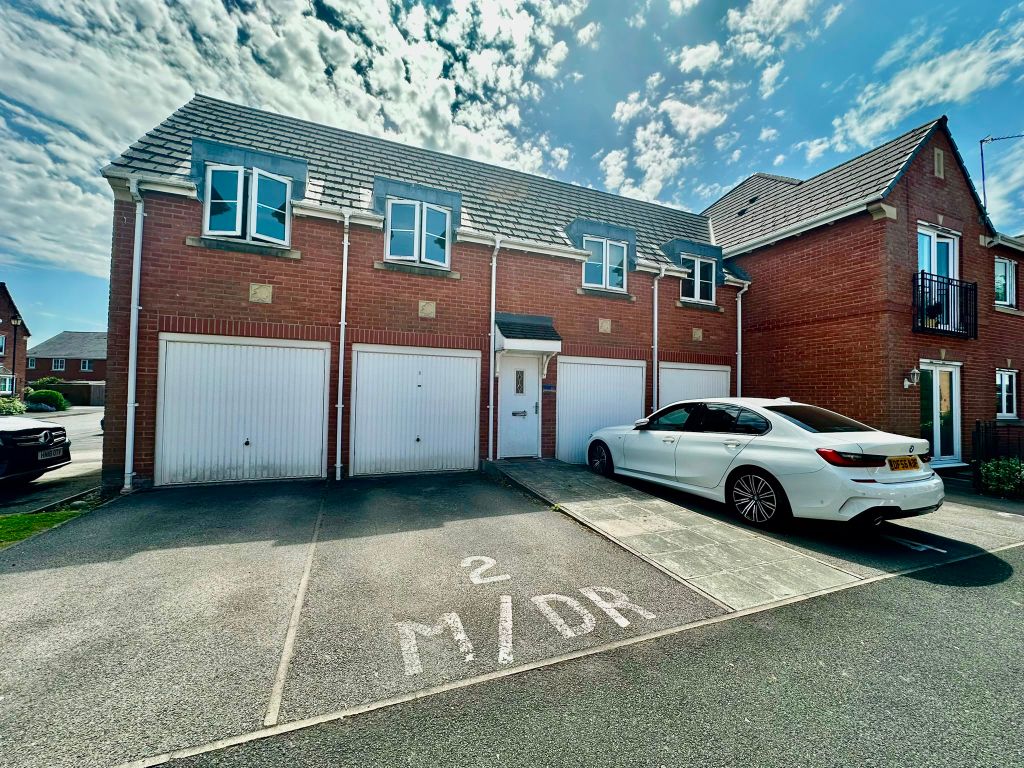 Property photo 1 of 7 External